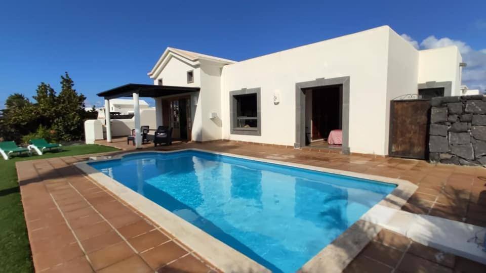 Villa Bol-Can con piscina privada Playa Blanca  Exterior foto