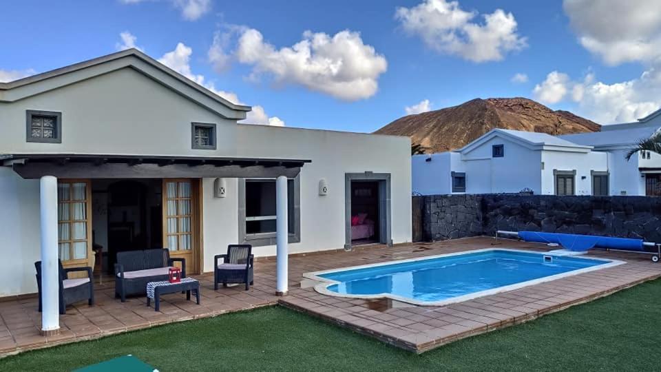 Villa Bol-Can con piscina privada Playa Blanca  Exterior foto