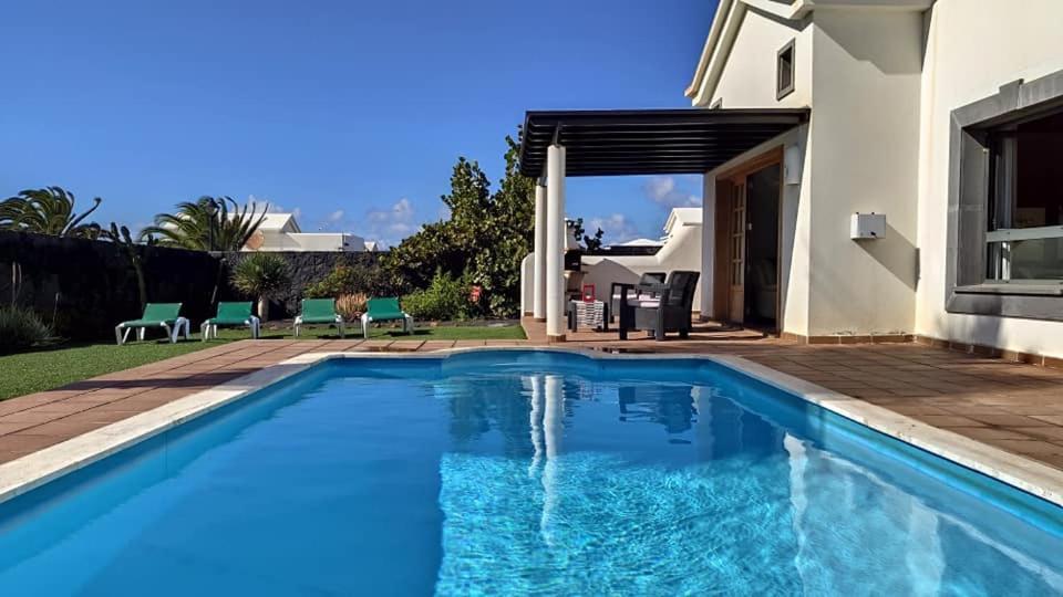 Villa Bol-Can con piscina privada Playa Blanca  Exterior foto
