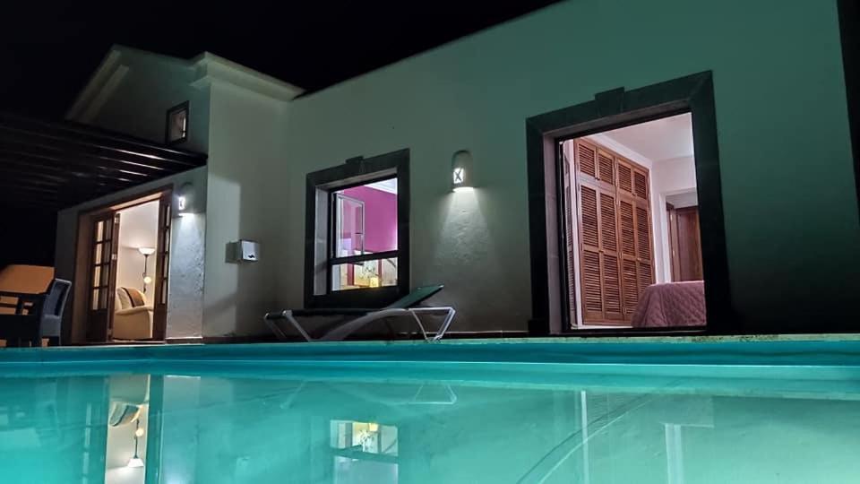 Villa Bol-Can con piscina privada Playa Blanca  Exterior foto